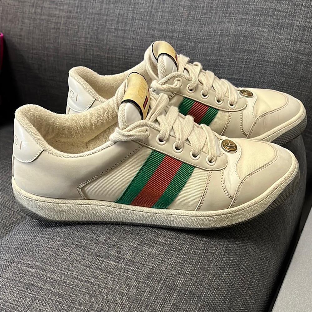 Gucci White Sneakers with Green and Red Stripes
